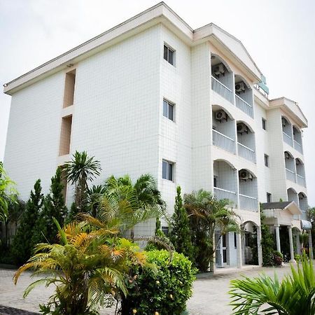 Hotel Hibiscus Blvd Triomphal Libreville Eksteriør billede